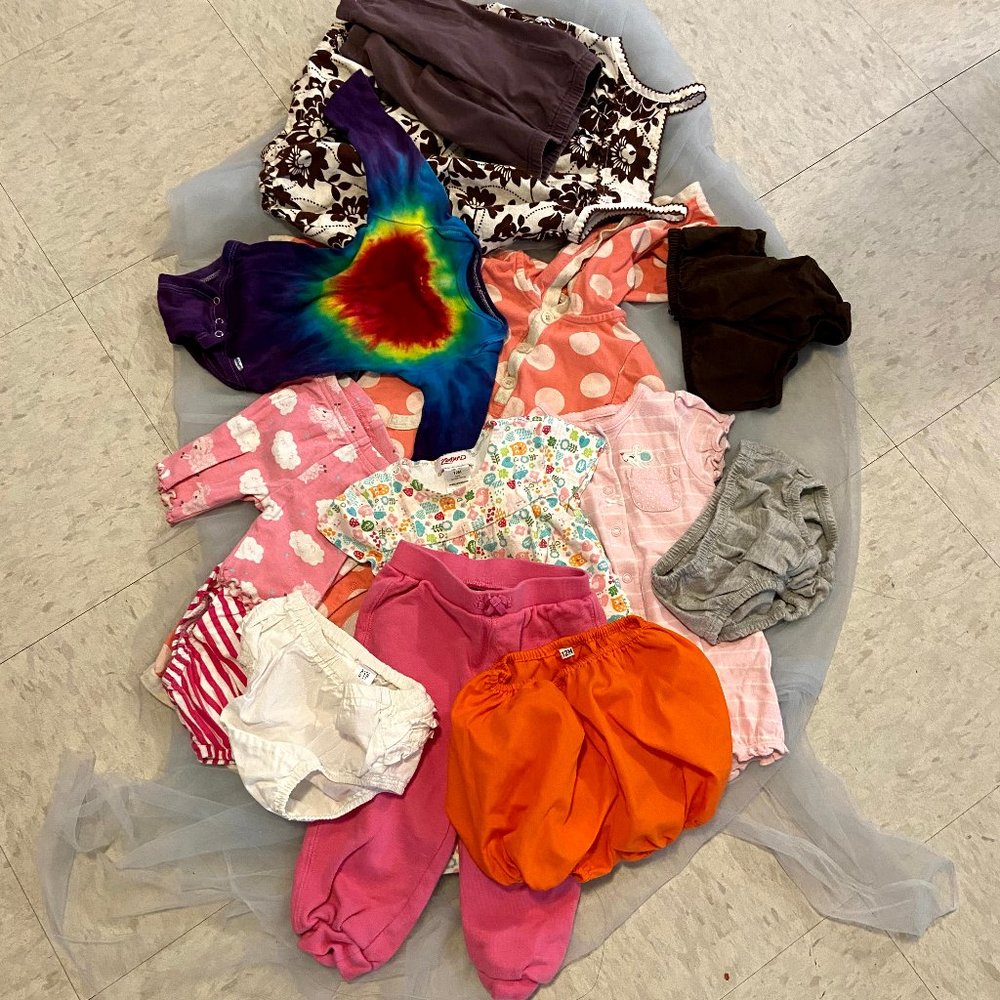 BABY GIRL CLOTHING BUNDLE